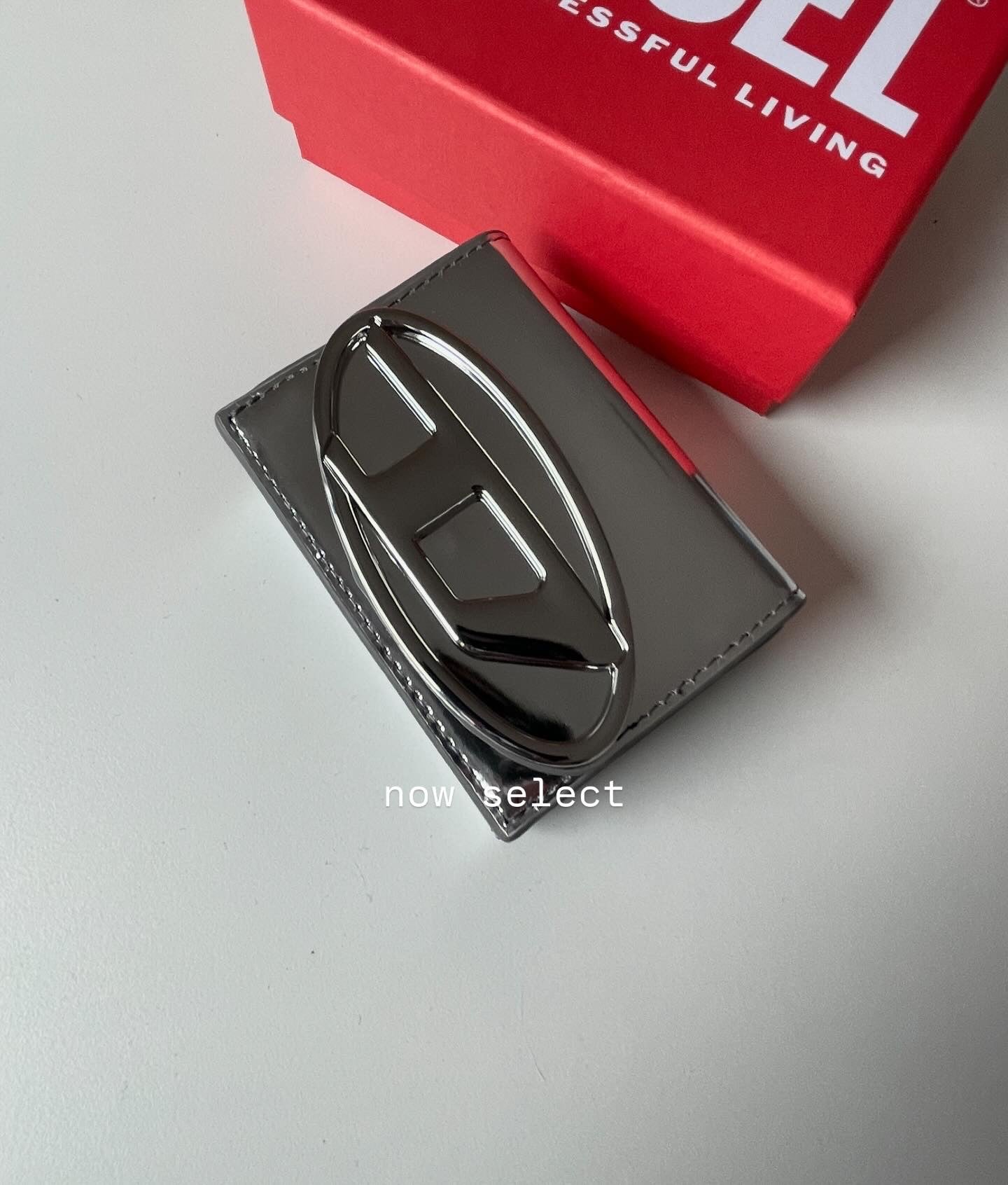 Diesel 1dr tri fold coin xs ii 銀色三折皮夾