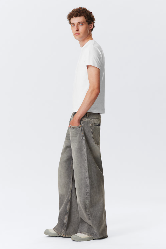 Weekday Solera Loose Barrel Jeans 燈籠褲