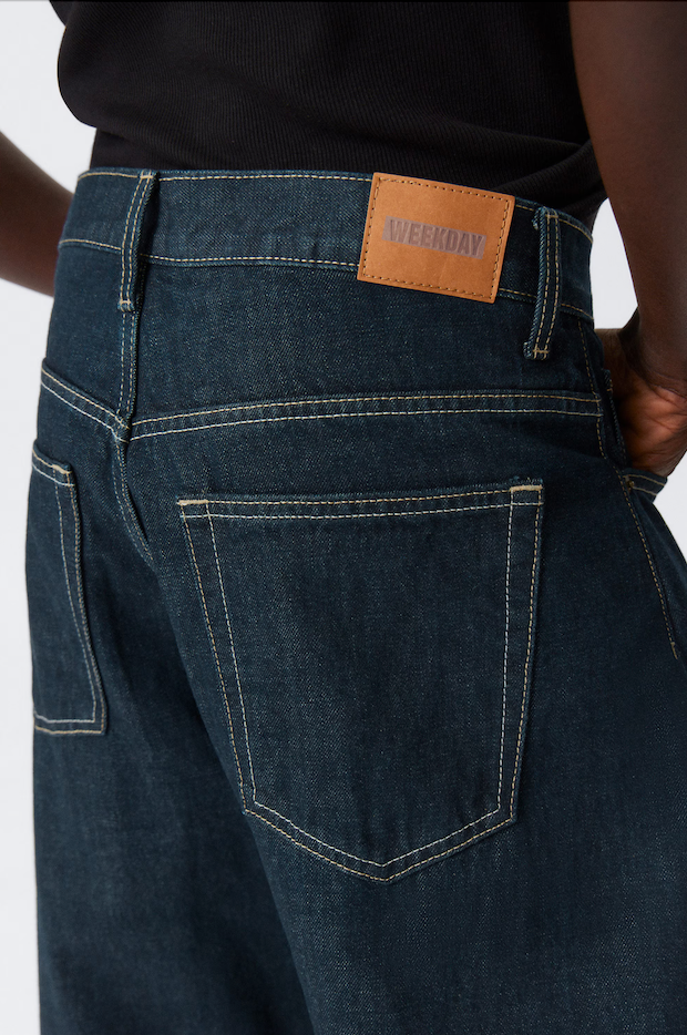 Weekday Solera Loose Barrel Jeans 燈籠褲
