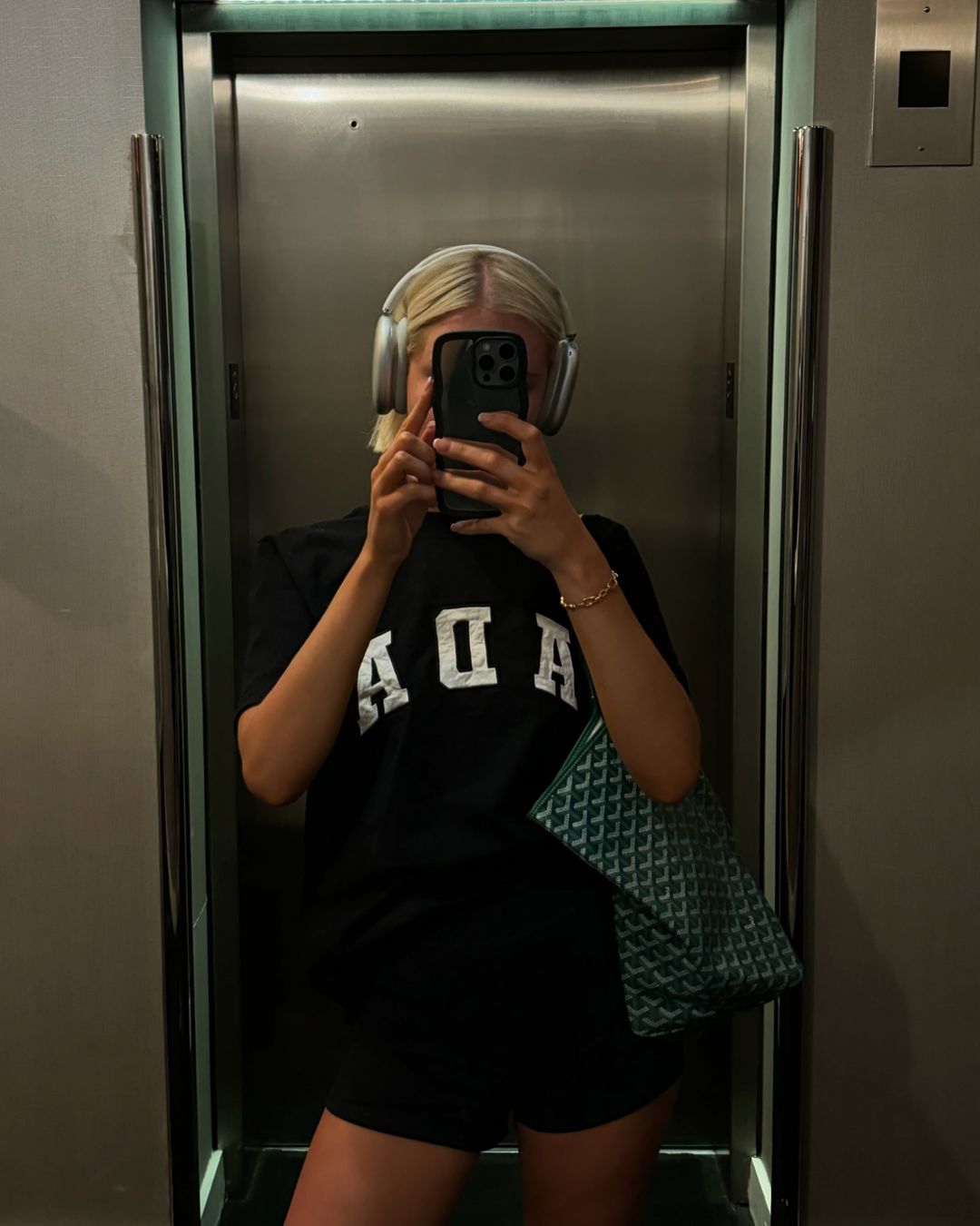 ADANOLA 休閒 T-shirt(多色)