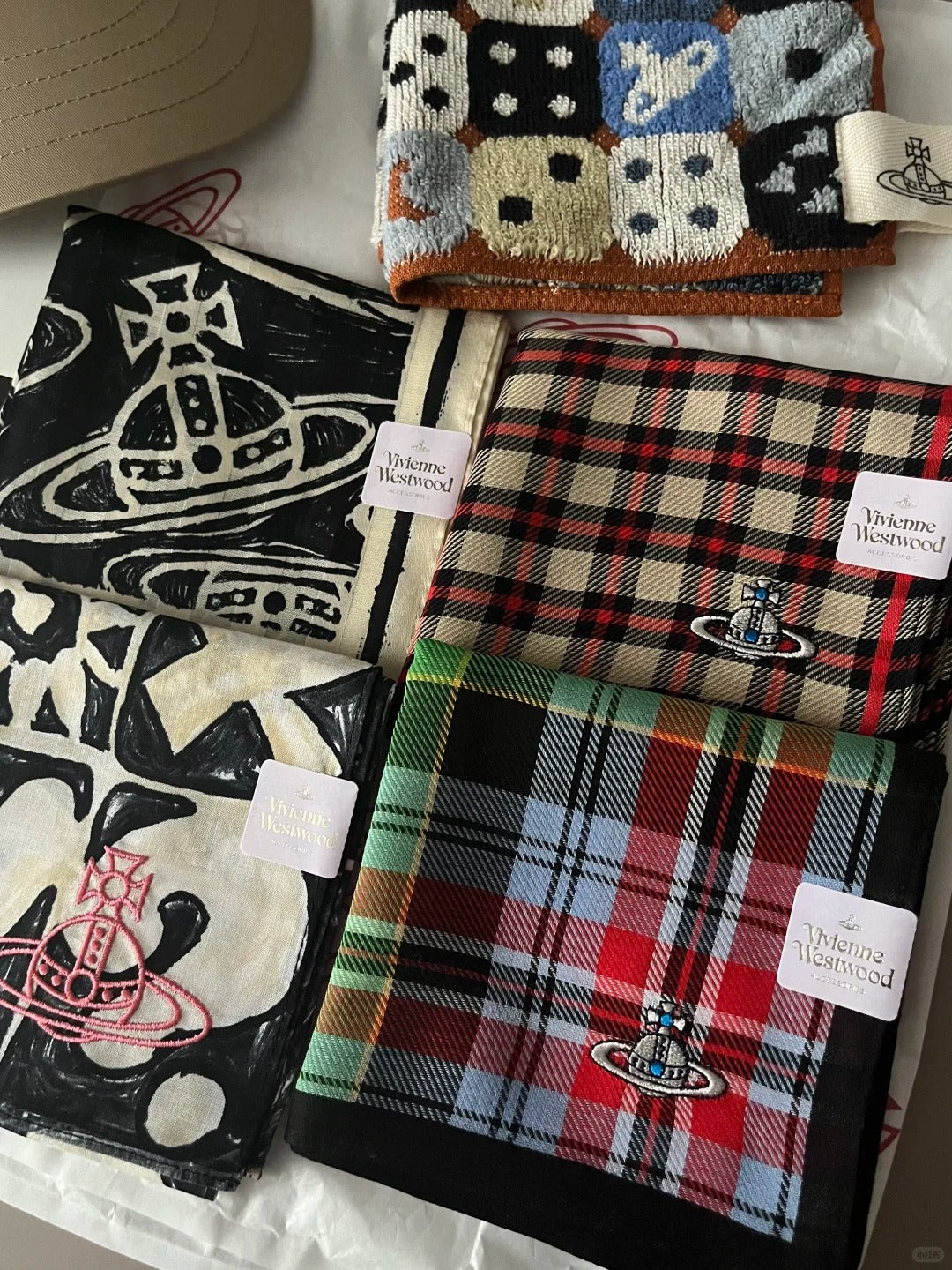 Vivienne Westwood 小方巾 手帕