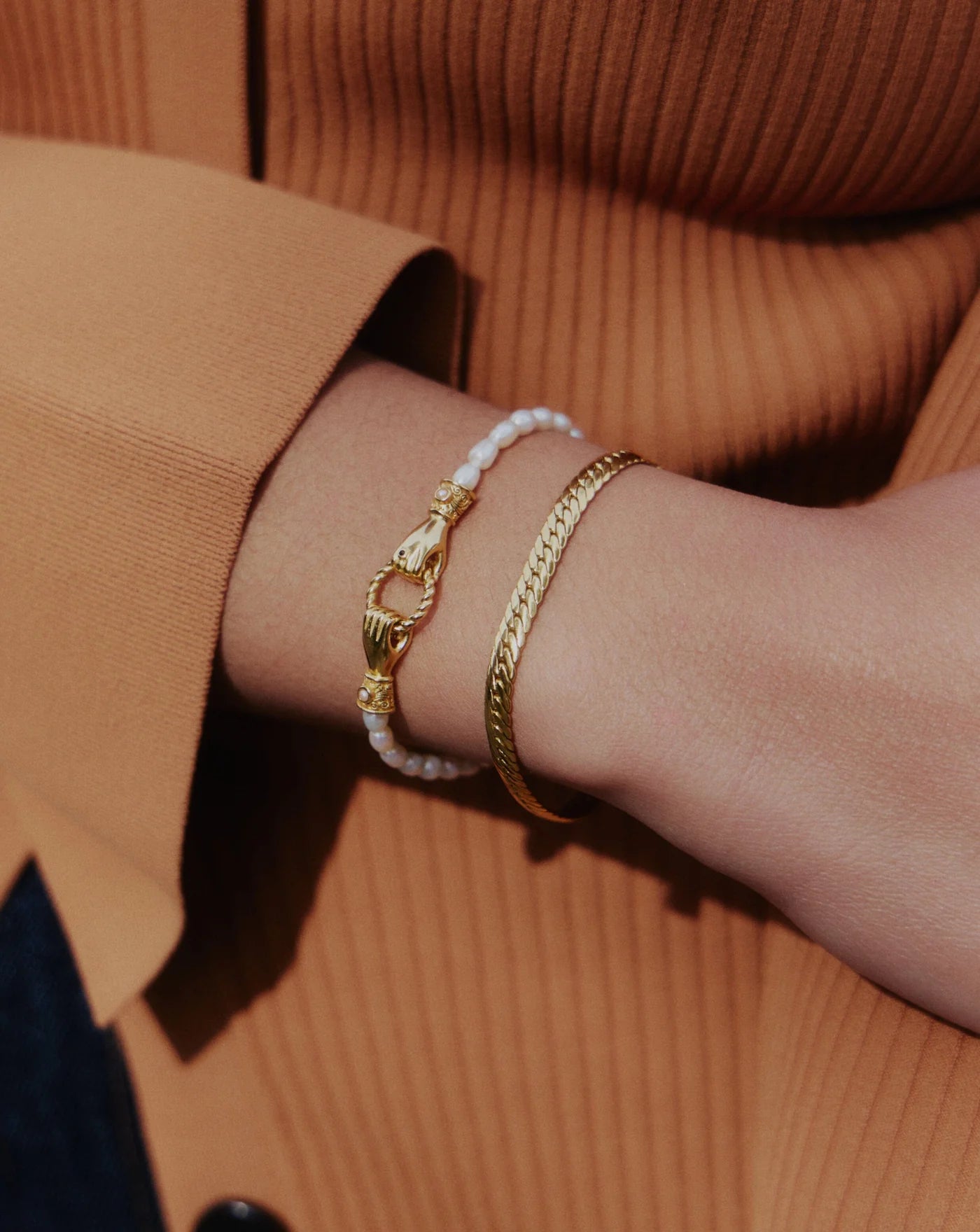 Missoma Harris Reed In Good Hands Pearl Bracelet 手鍊