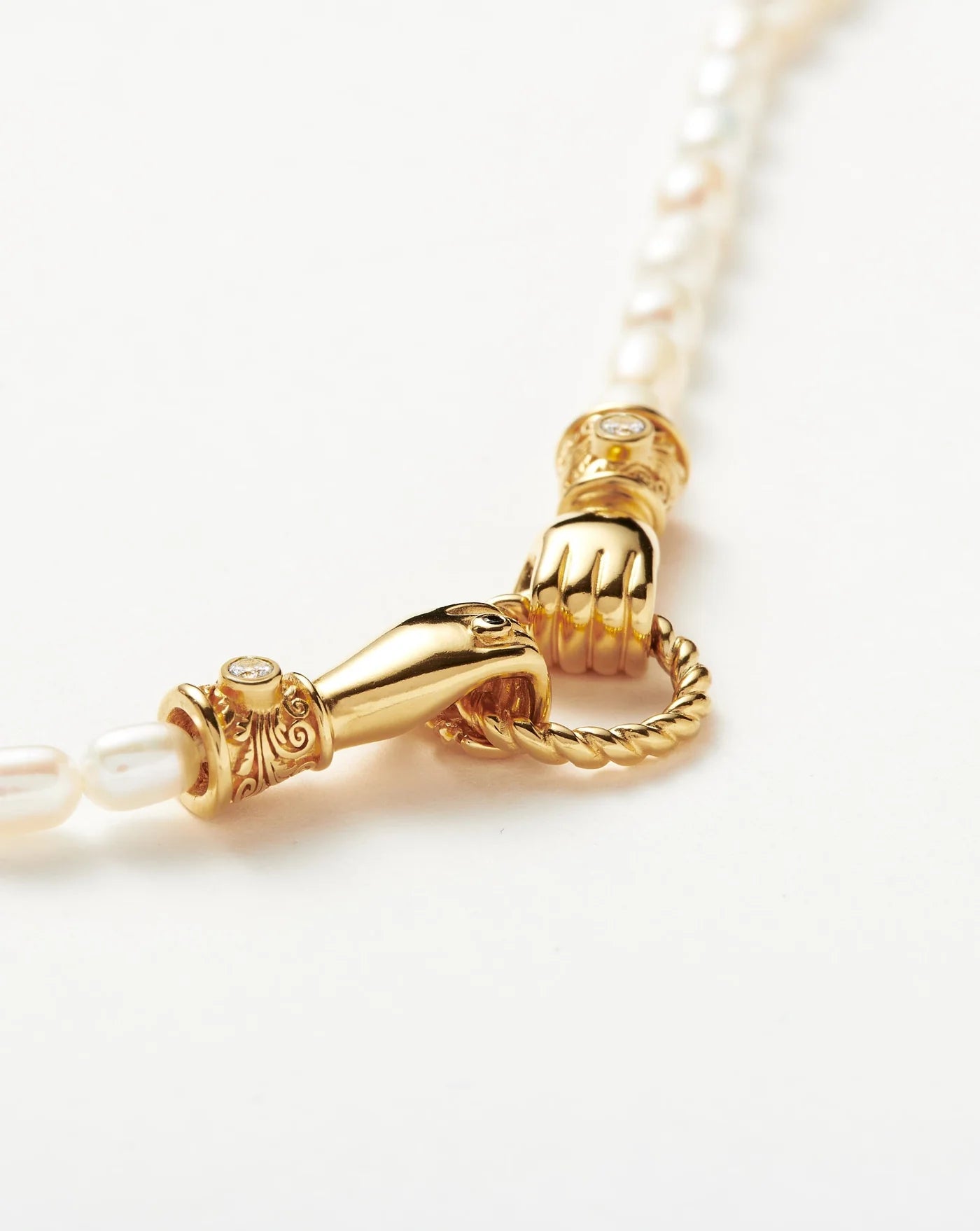 Missoma Harris Reed In Good Hands Pearl Bracelet 手鍊