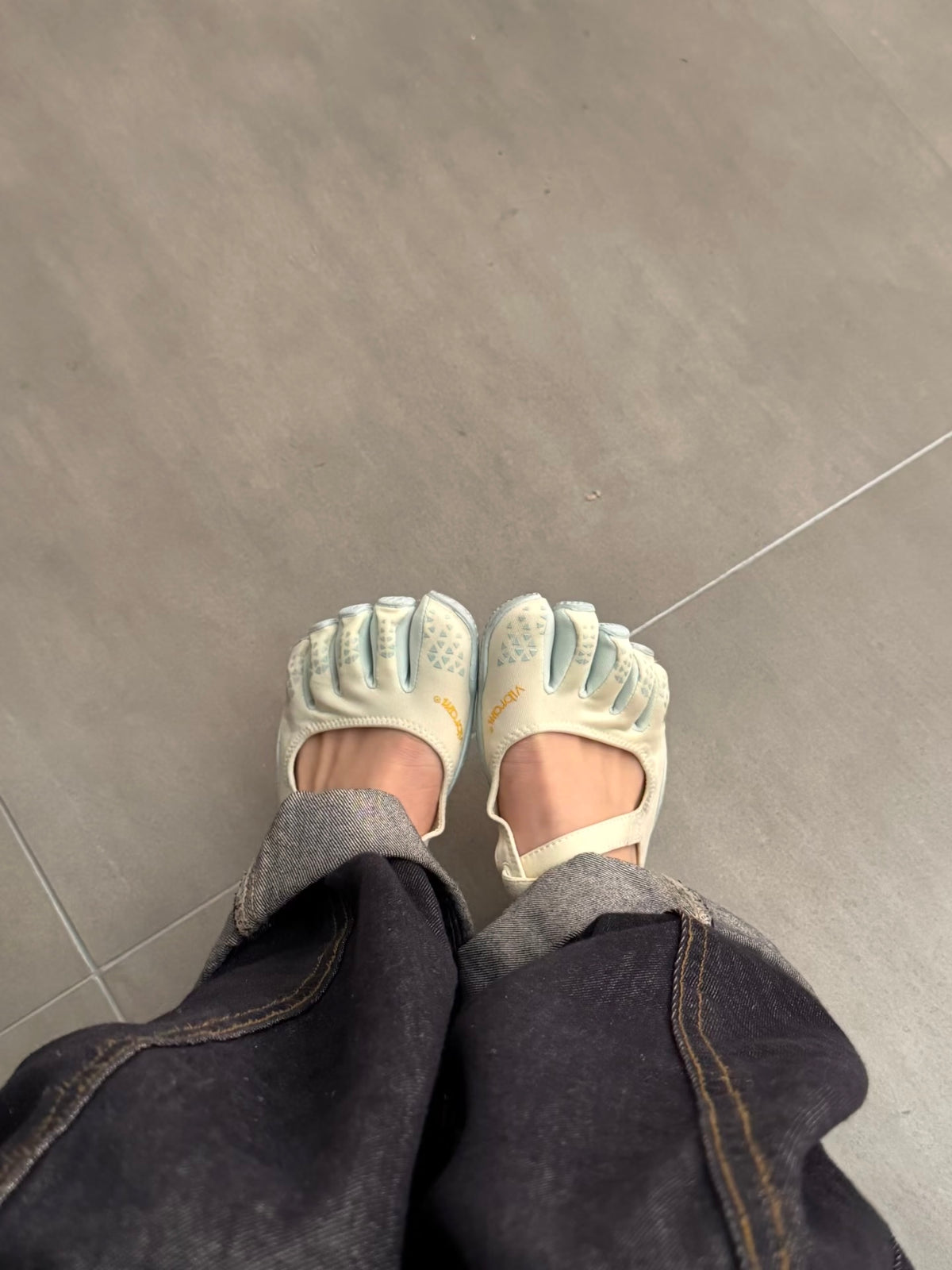 Vibram FiveFingers五趾鞋
