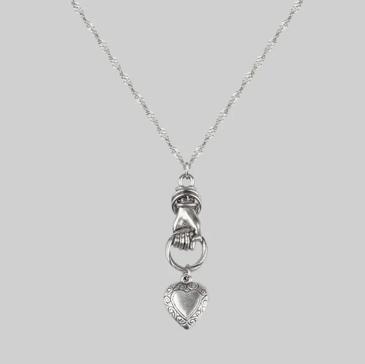 Regalrose HAND GRASPING HEART NECKLACE 項鍊