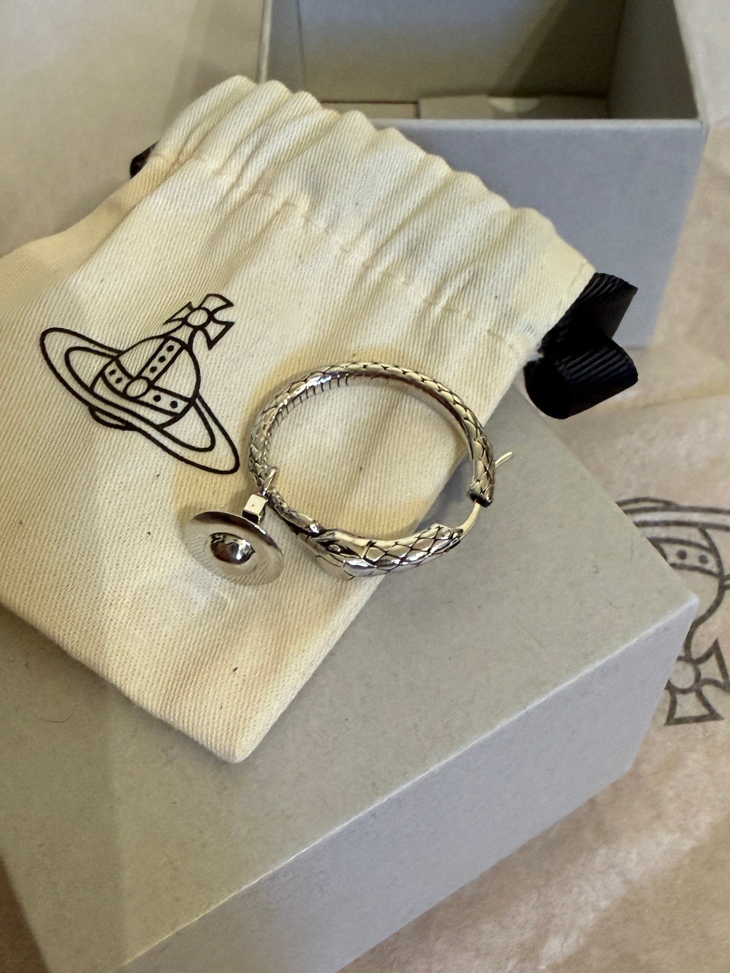 Vivienne Westwood pauliana 耳環單只