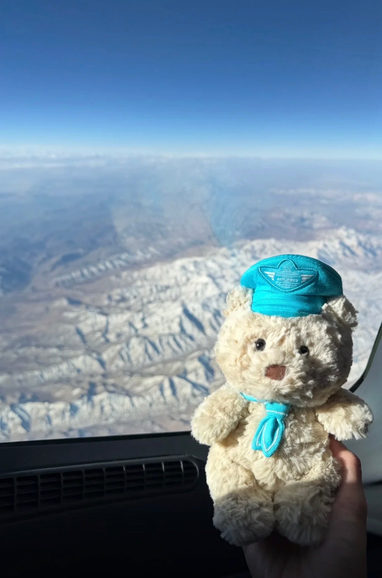 Jellycat airline pilot 巴塞羅小熊