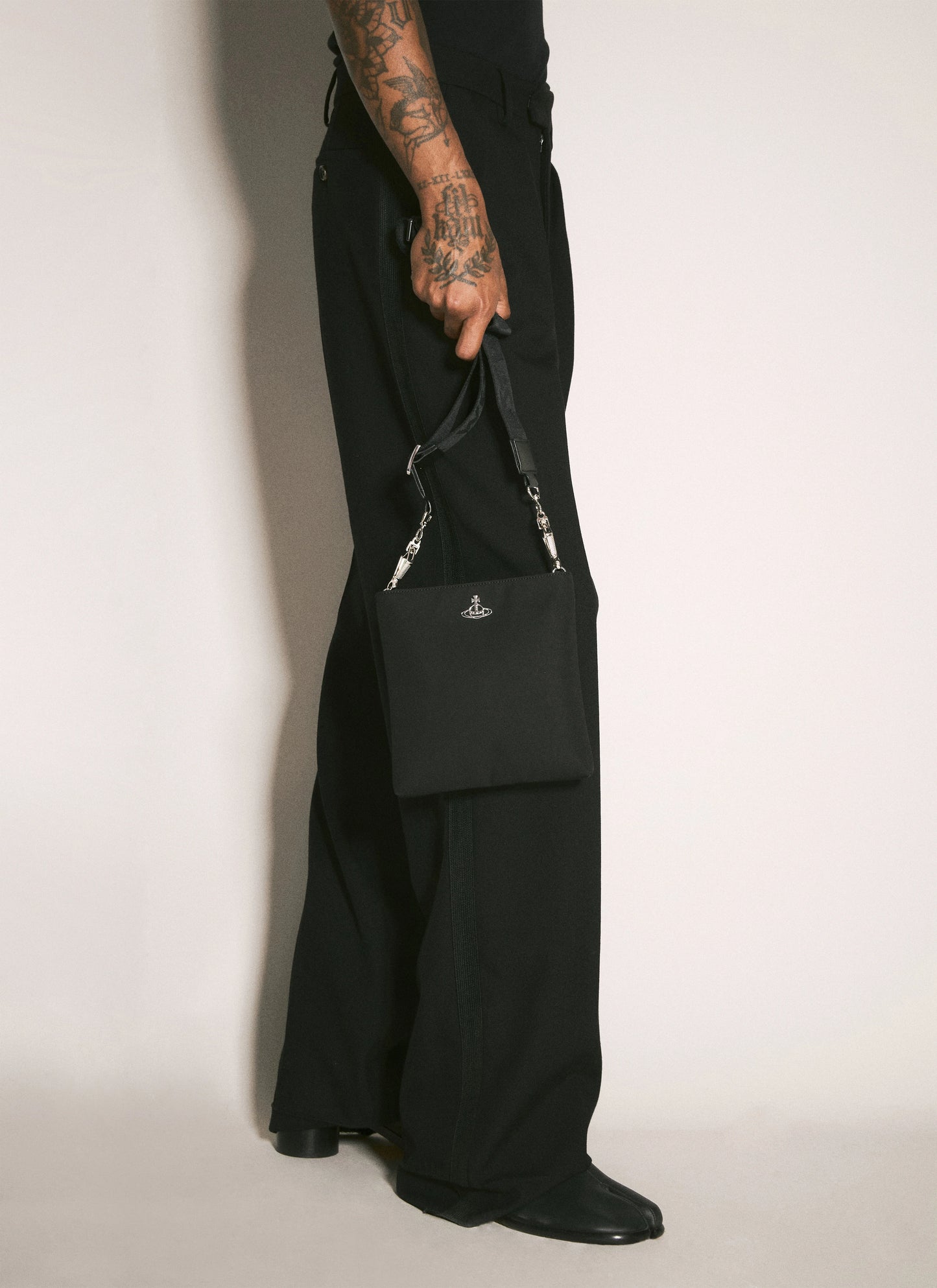 【折扣】Vivienne Westwood 尼龍小方包